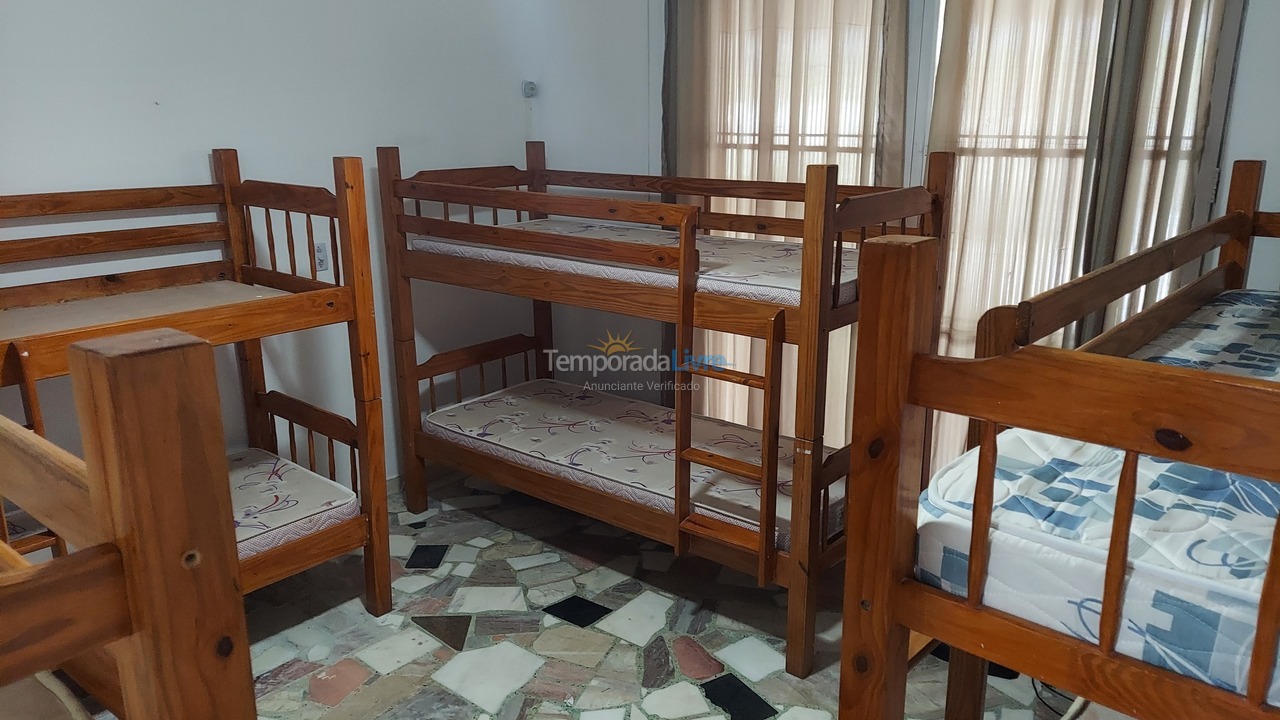 Granja para alquiler de vacaciones em Guapimirim (Espinhaço)