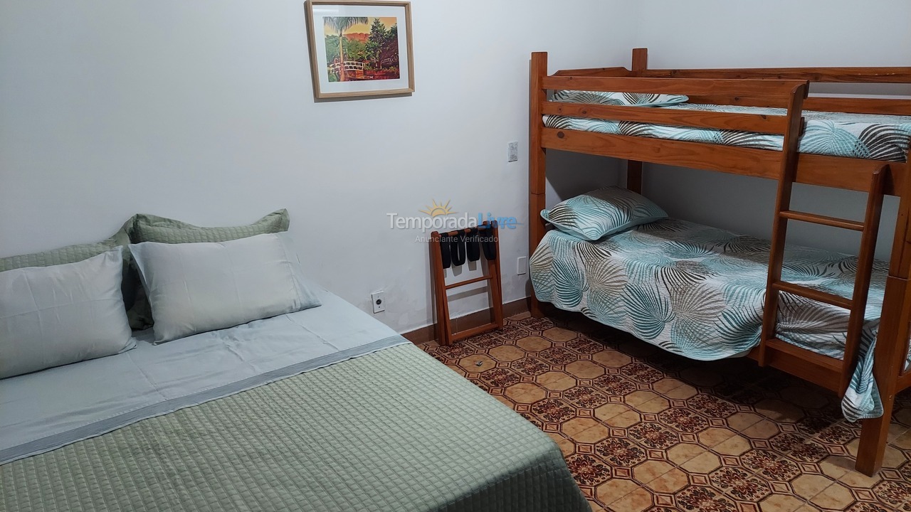 Granja para alquiler de vacaciones em Guapimirim (Espinhaço)