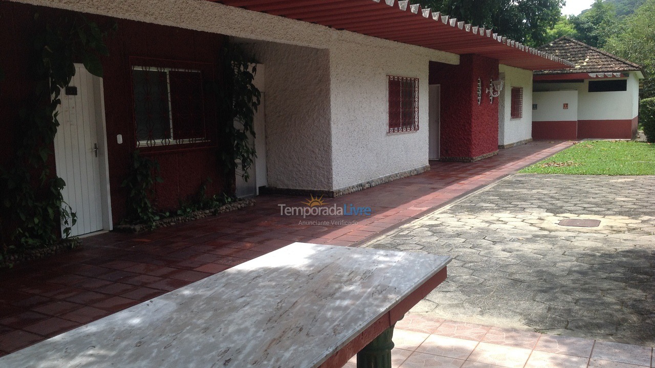 Granja para alquiler de vacaciones em Guapimirim (Espinhaço)