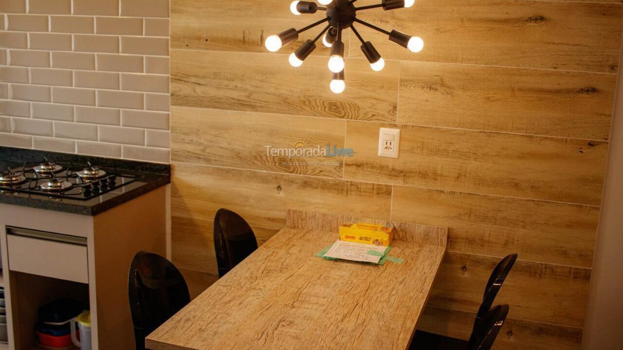 Apartamento para aluguel de temporada em Ubatuba (Toninhas)