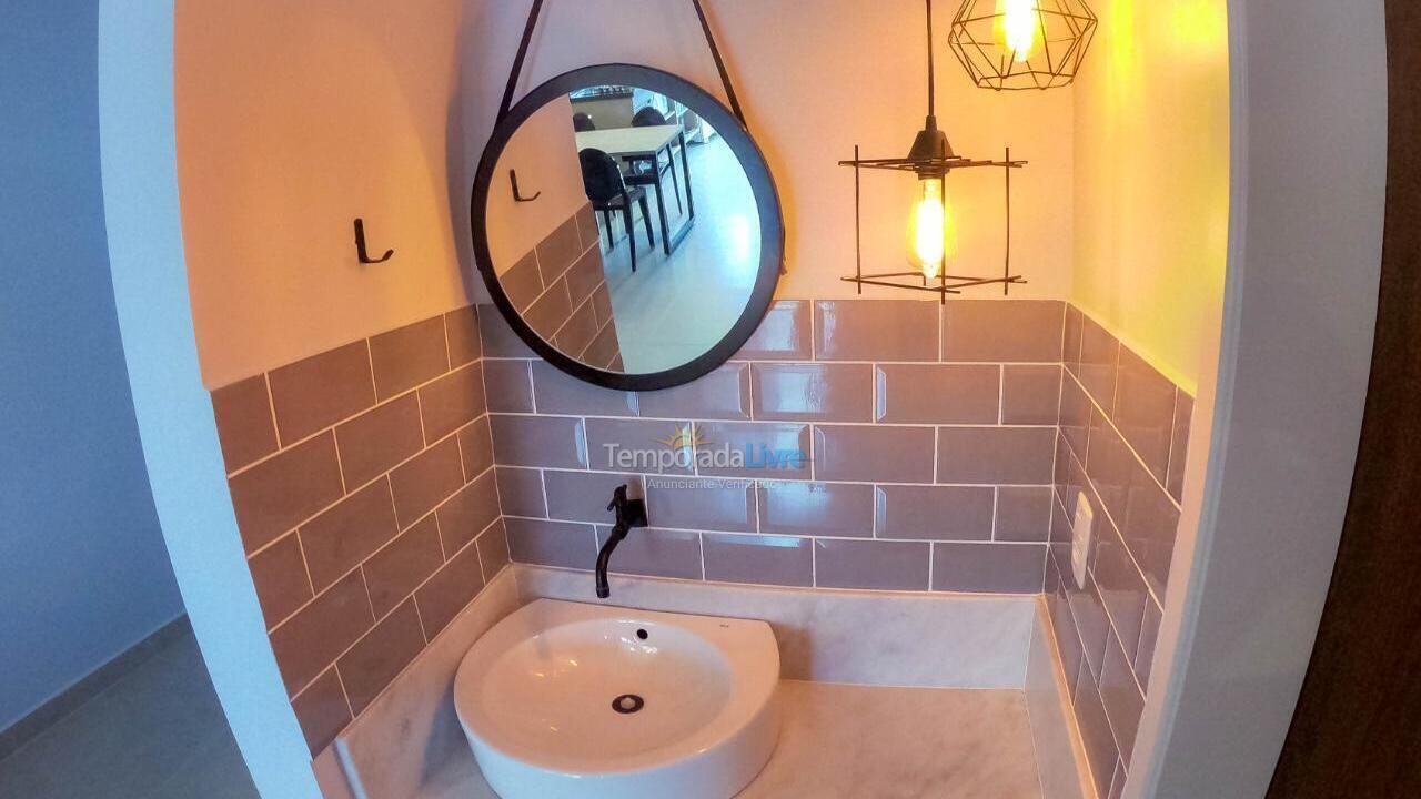 Apartamento para aluguel de temporada em Ubatuba (Toninhas)