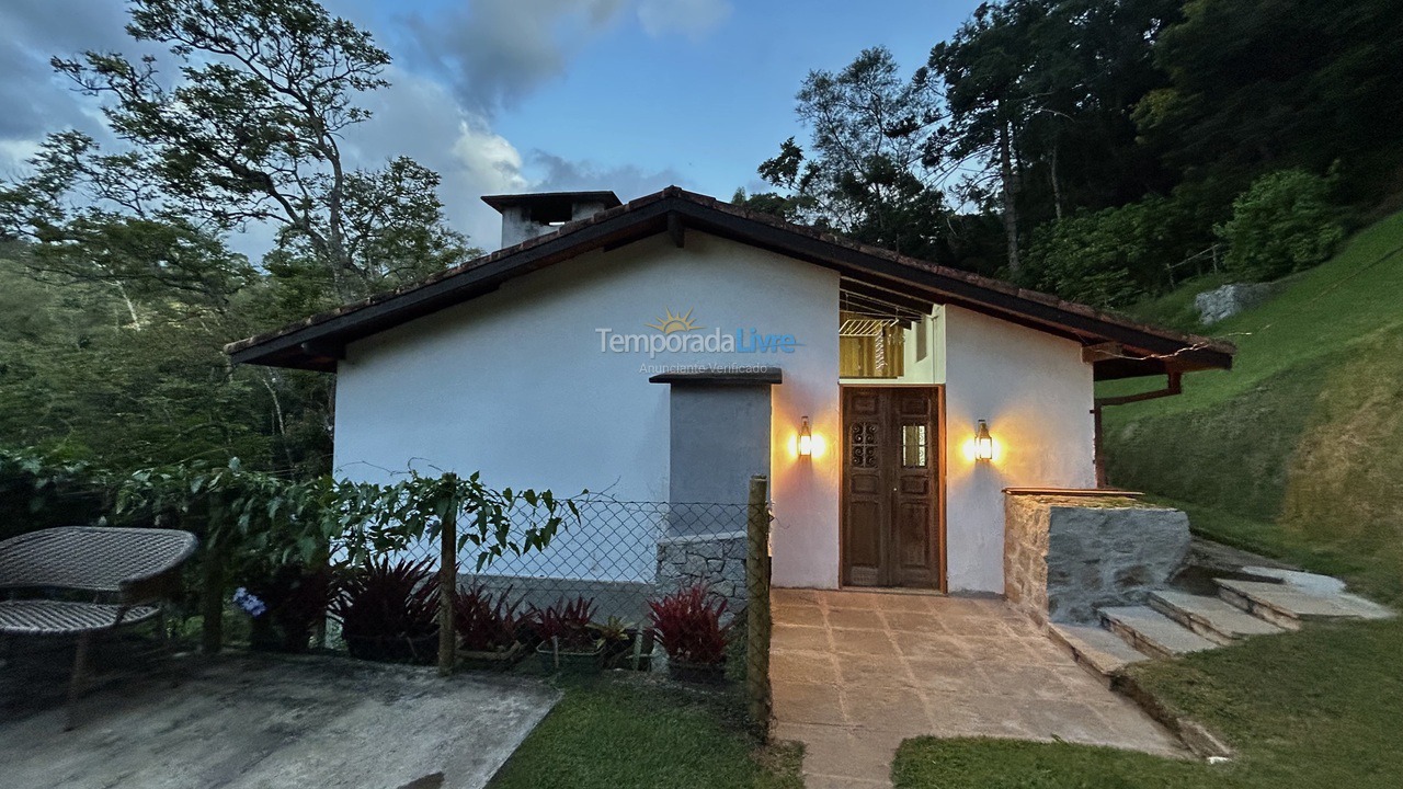 Chácara / sítio para aluguel de temporada em Teresópolis (Pessegueiros)