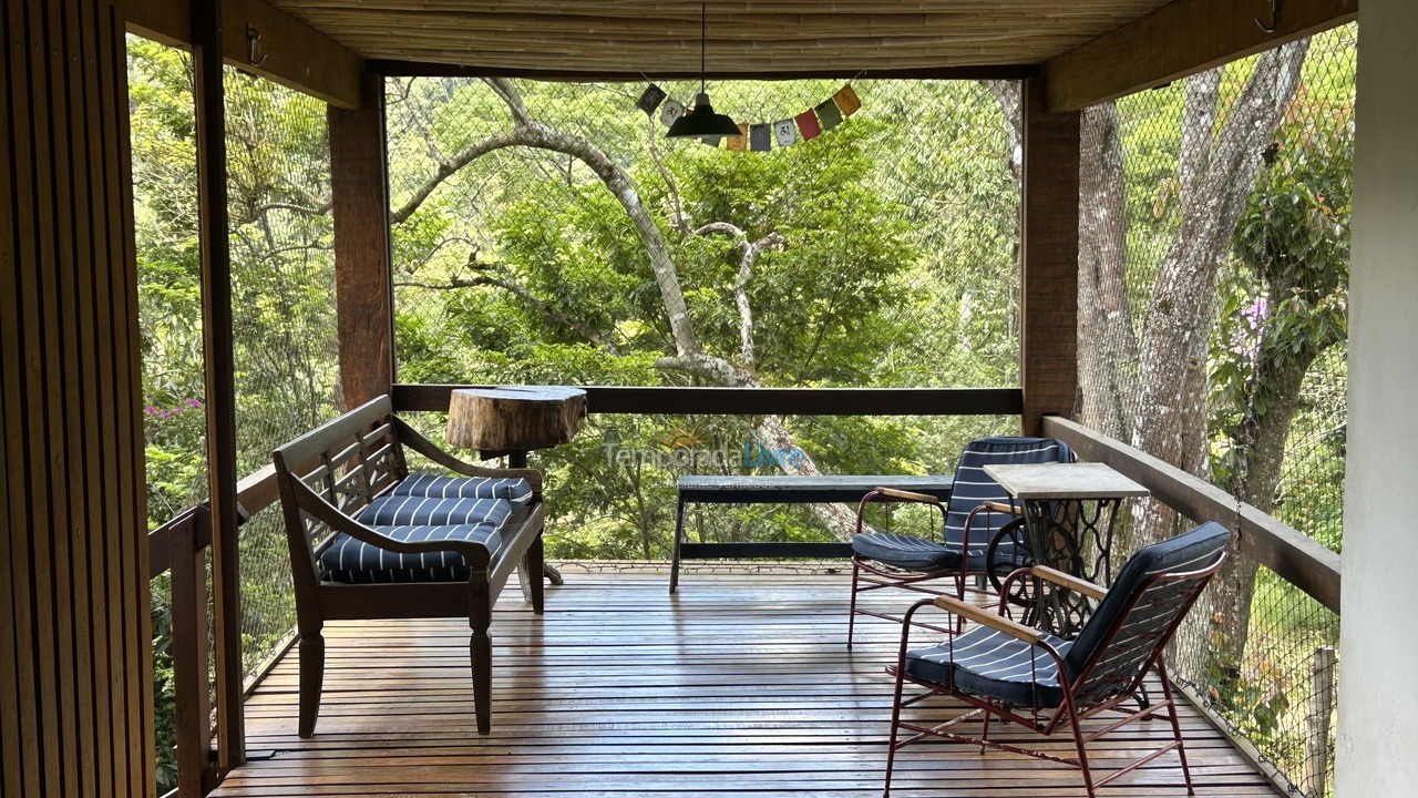 Chácara / sítio para aluguel de temporada em Teresópolis (Pessegueiros)