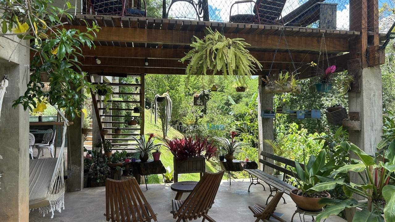 Chácara / sítio para aluguel de temporada em Teresópolis (Pessegueiros)