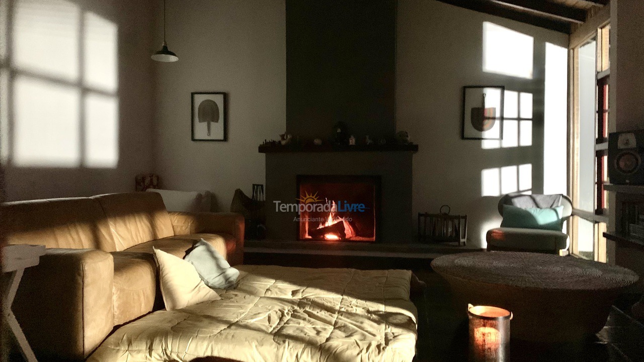 Chácara / sítio para aluguel de temporada em Teresópolis (Pessegueiros)