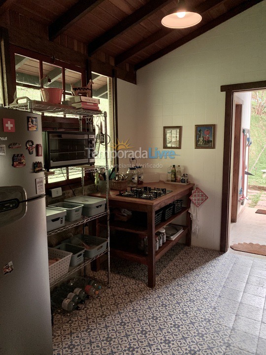 Chácara / sítio para aluguel de temporada em Teresópolis (Pessegueiros)