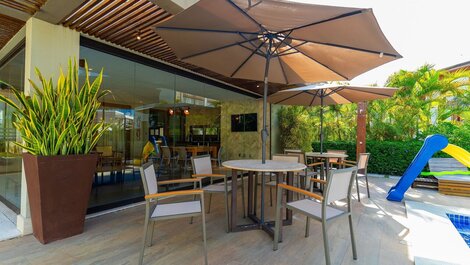 Modern House in a Gated Community - Guarajuba-BA