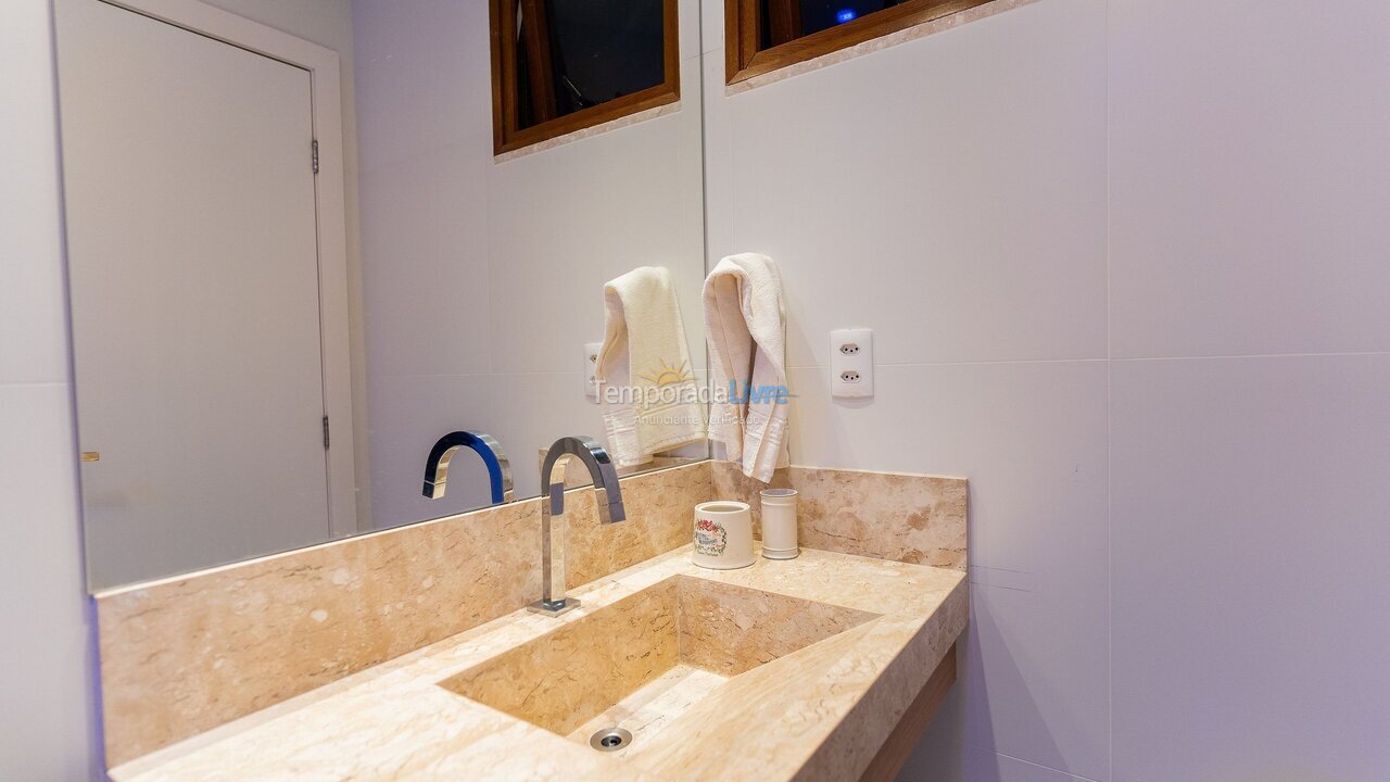 House for vacation rental in Camaçari (Praia de Guarajuba)