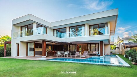 Prime Beachfront Mansion in Guarajuba, Bahia, Brazil