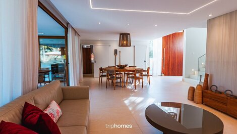 Prime Beachfront Mansion in Guarajuba, Bahia, Brazil