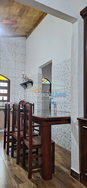 Casa para aluguel de temporada em São Sebastião (Boiçucanga)