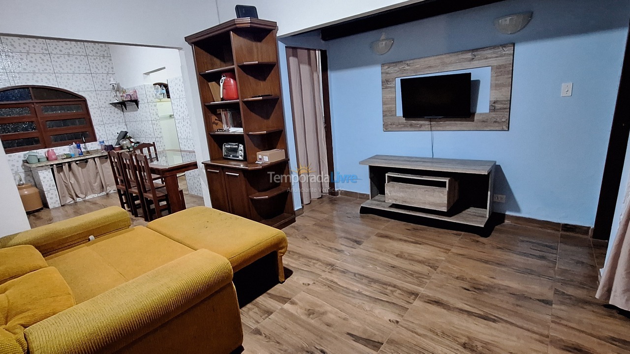 Casa para aluguel de temporada em São Sebastião (Boiçucanga)