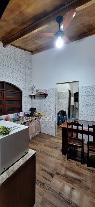 Casa para aluguel de temporada em São Sebastião (Boiçucanga)