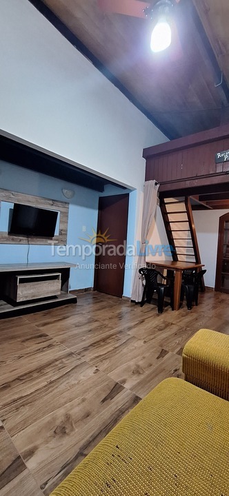 Casa para aluguel de temporada em São Sebastião (Boiçucanga)