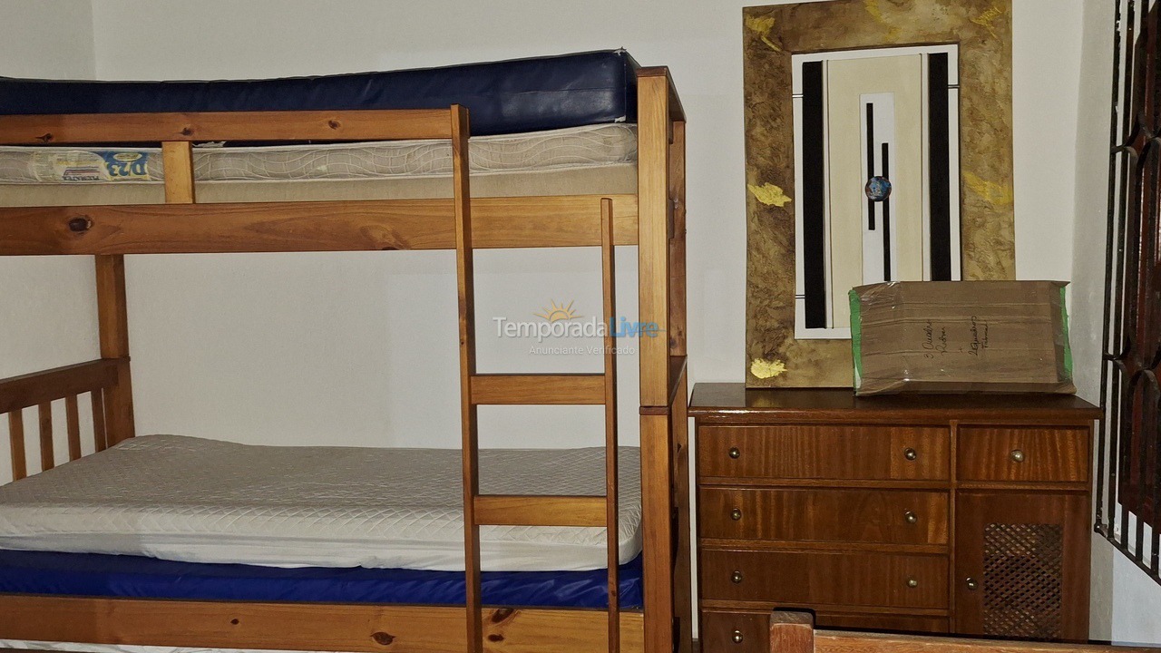 Casa para aluguel de temporada em São Sebastião (Boiçucanga)