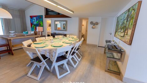 Beachfront house, right on the sand, PE