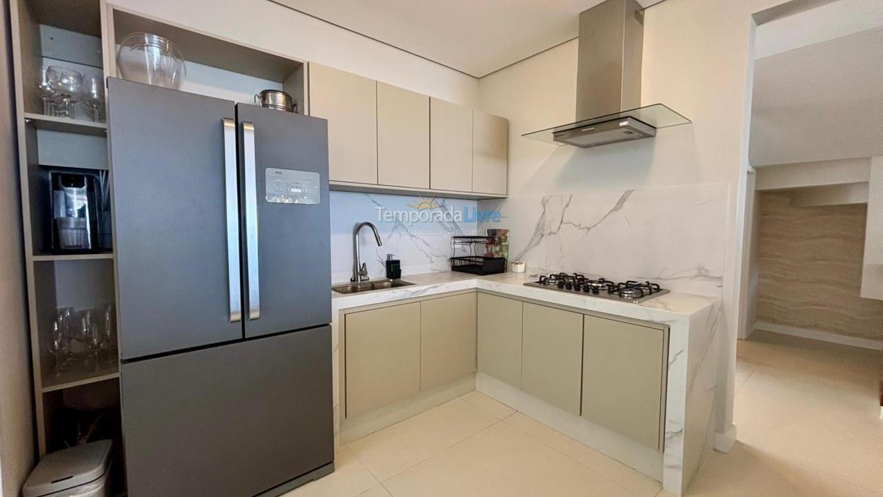 Casa para aluguel de temporada em São Sebastião (Maresias)