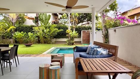 Exclusiva casa de playa en Baleia con 4 suites.