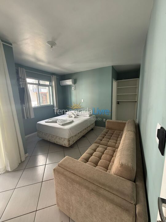 Apartamento para alquiler de vacaciones em Florianopolis (Praia dos Ingleses)