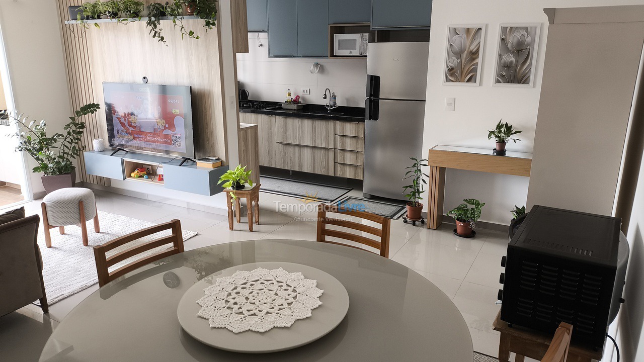 Apartamento para aluguel de temporada em Ubatuba (Itaguá)