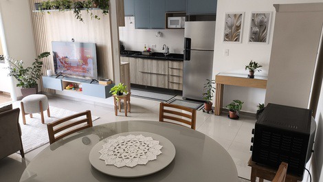 Apartamento aconchegante para até 4 pessoas. Tudo novo