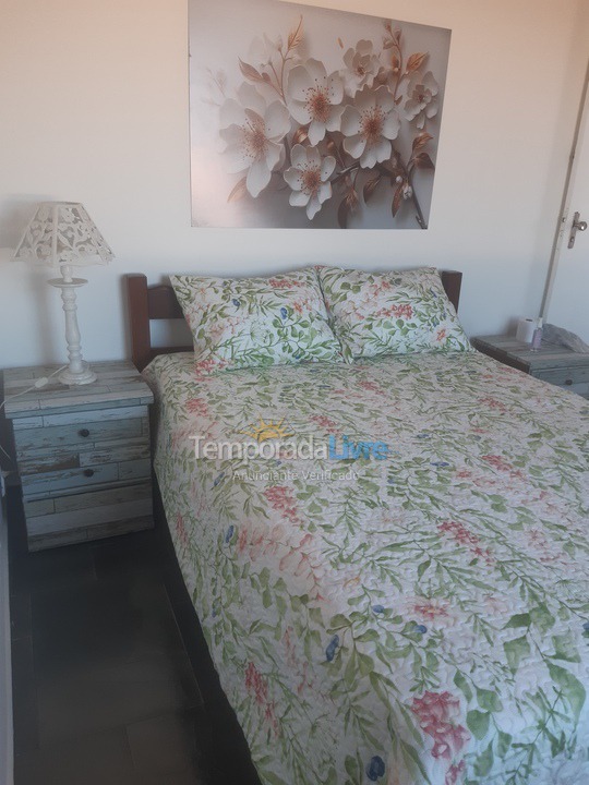 Casa para alquiler de vacaciones em Peruíbe (Jardim Ribamar)