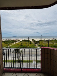 Duplex penthouse in front of Boracéia sea 12 people