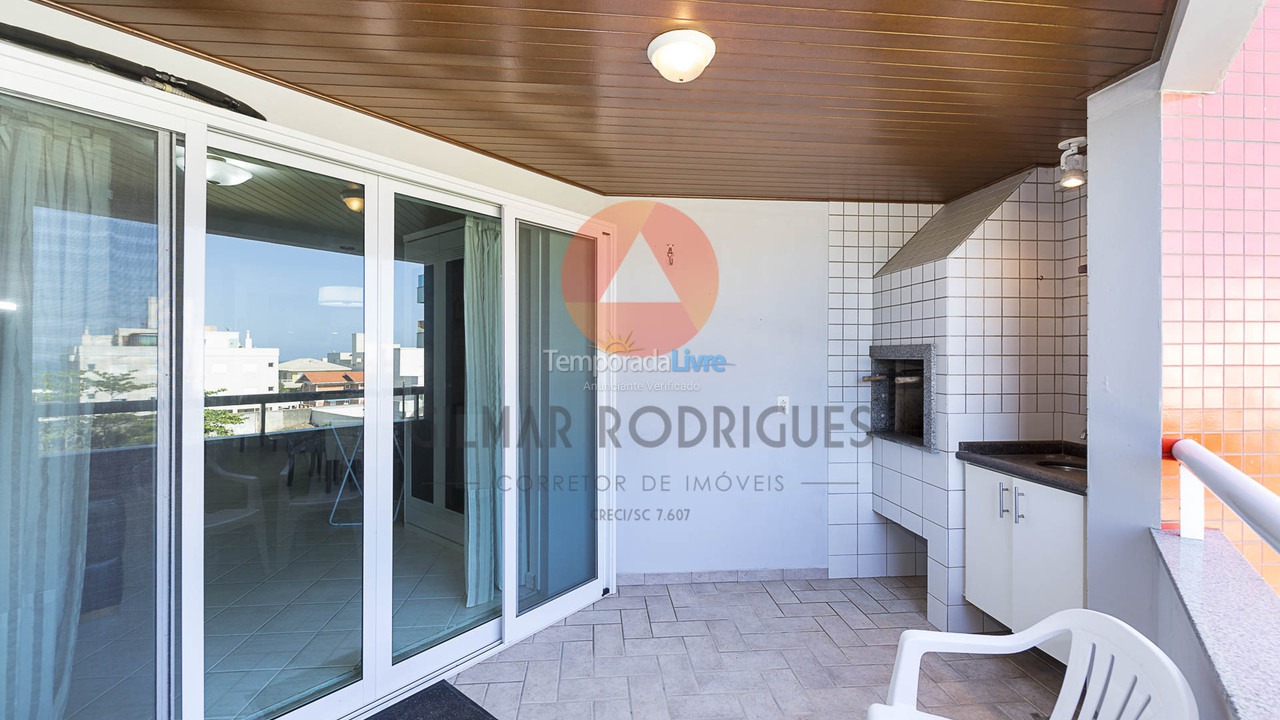 Apartamento para aluguel de temporada em Bombinhas (Canto Grande)