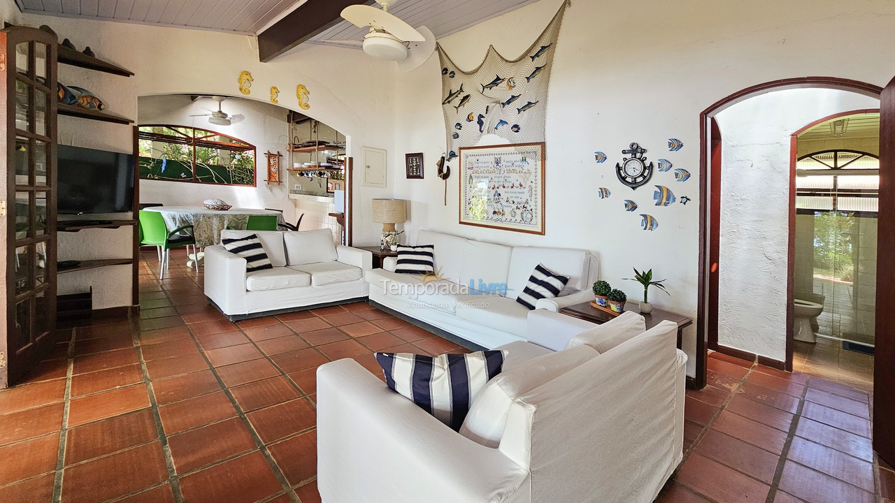 Casa para alquiler de vacaciones em Ubatuba (Praia da Fortaleza)