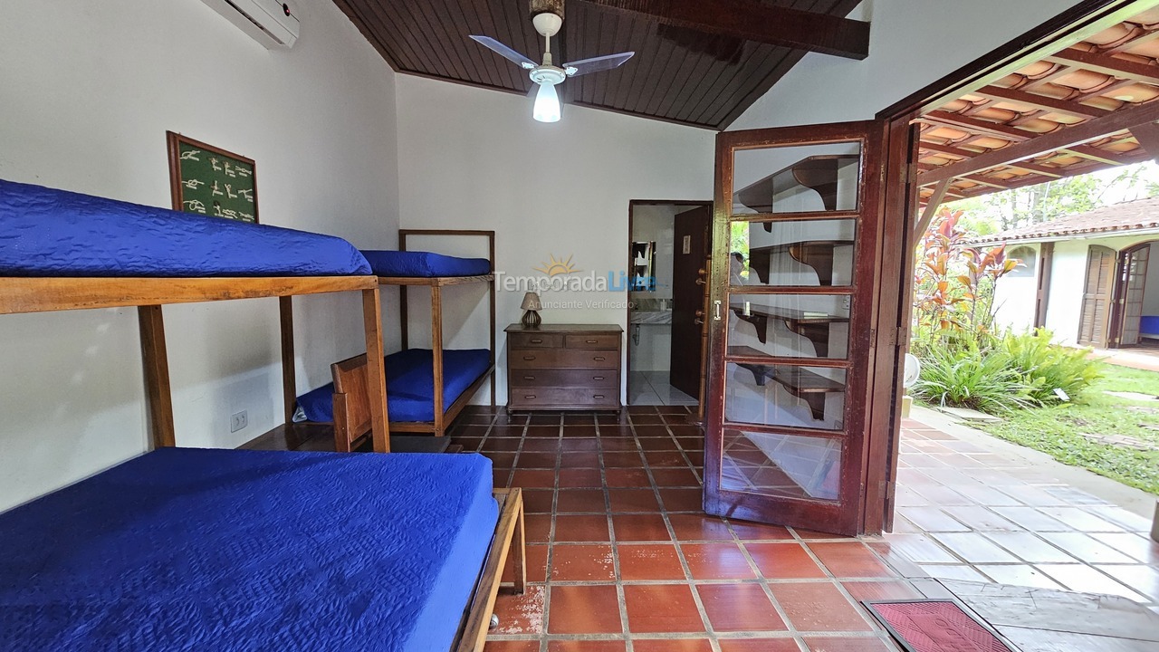 Casa para alquiler de vacaciones em Ubatuba (Praia da Fortaleza)