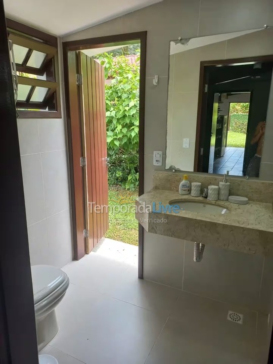 Casa para alquiler de vacaciones em Ubatuba (Praia da Fortaleza)