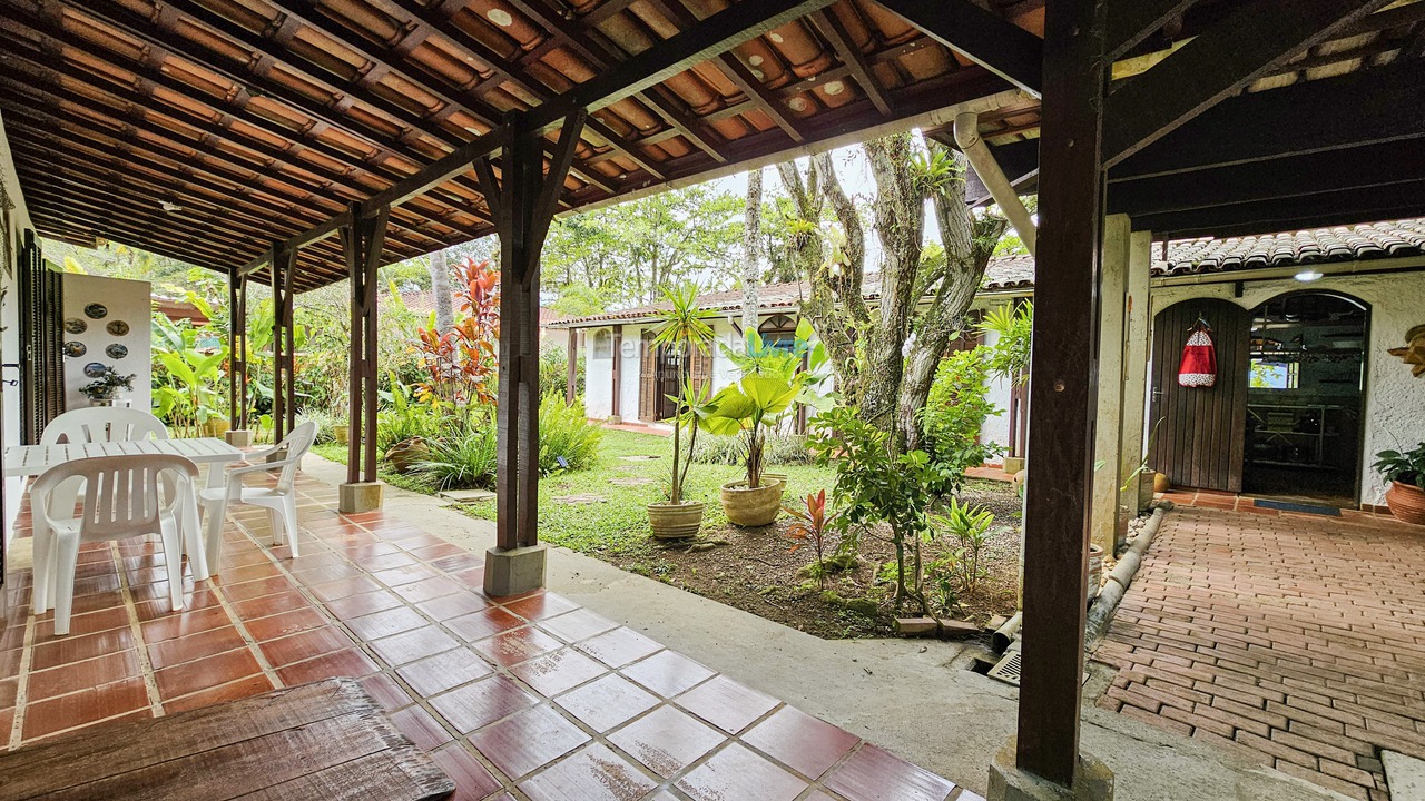 Casa para alquiler de vacaciones em Ubatuba (Praia da Fortaleza)