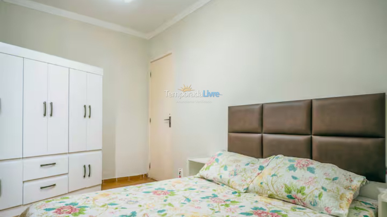 Apartamento para alquiler de vacaciones em Guarujá (Enseada)