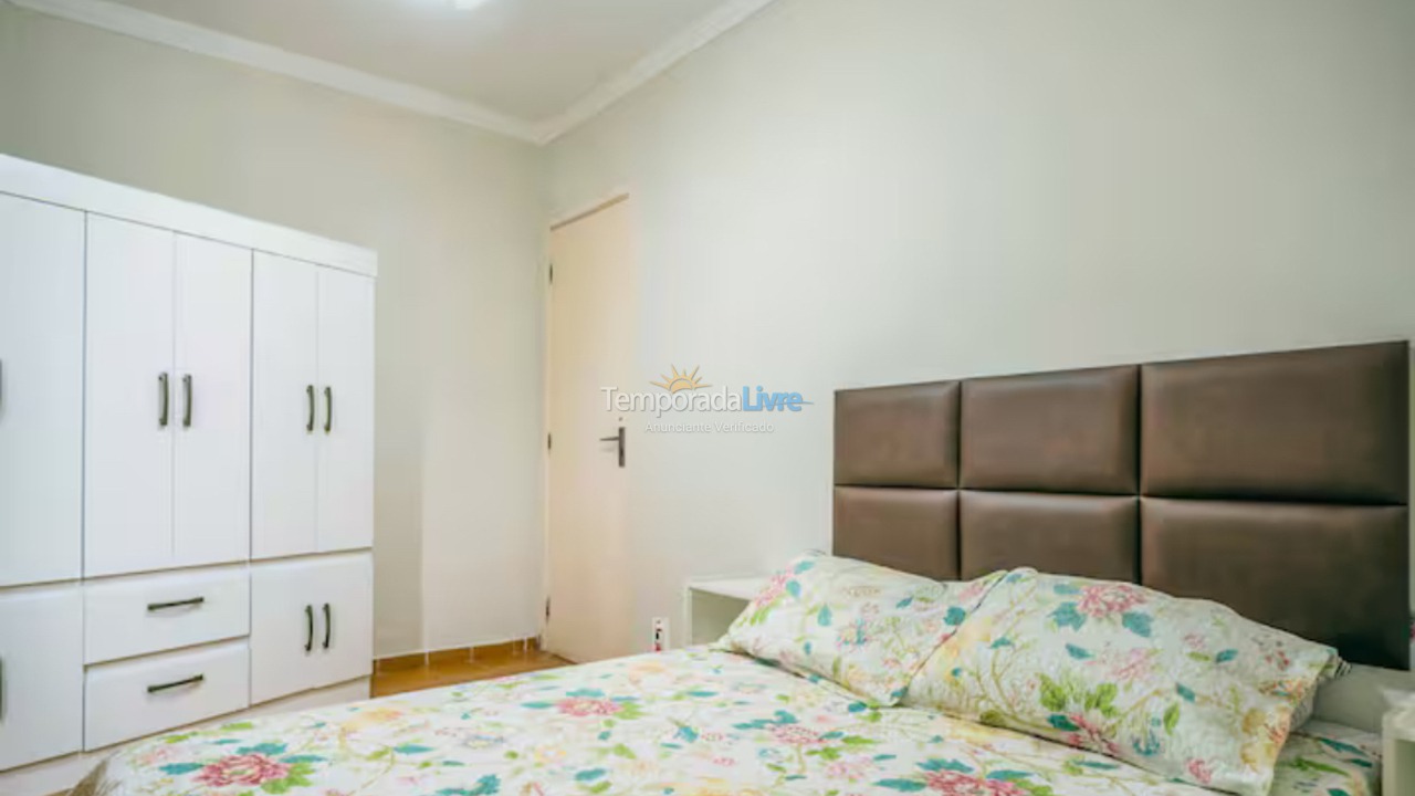 Apartamento para alquiler de vacaciones em Guarujá (Enseada)