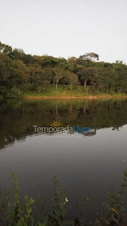 Granja para alquiler de vacaciones em Taquaraçu de Minas (águas de Serra Morena)
