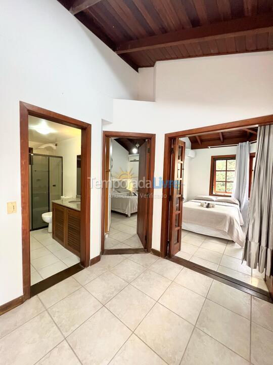 Casa para aluguel de temporada em Florianopolis (Jurerê Internacional)