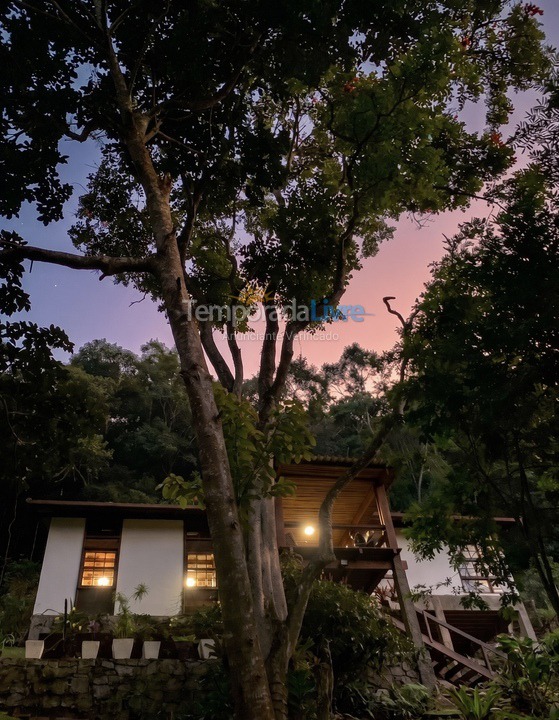 House for vacation rental in Teresópolis (Pessegueiros)