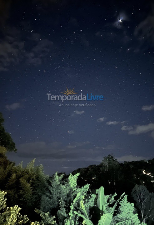 House for vacation rental in Teresópolis (Pessegueiros)