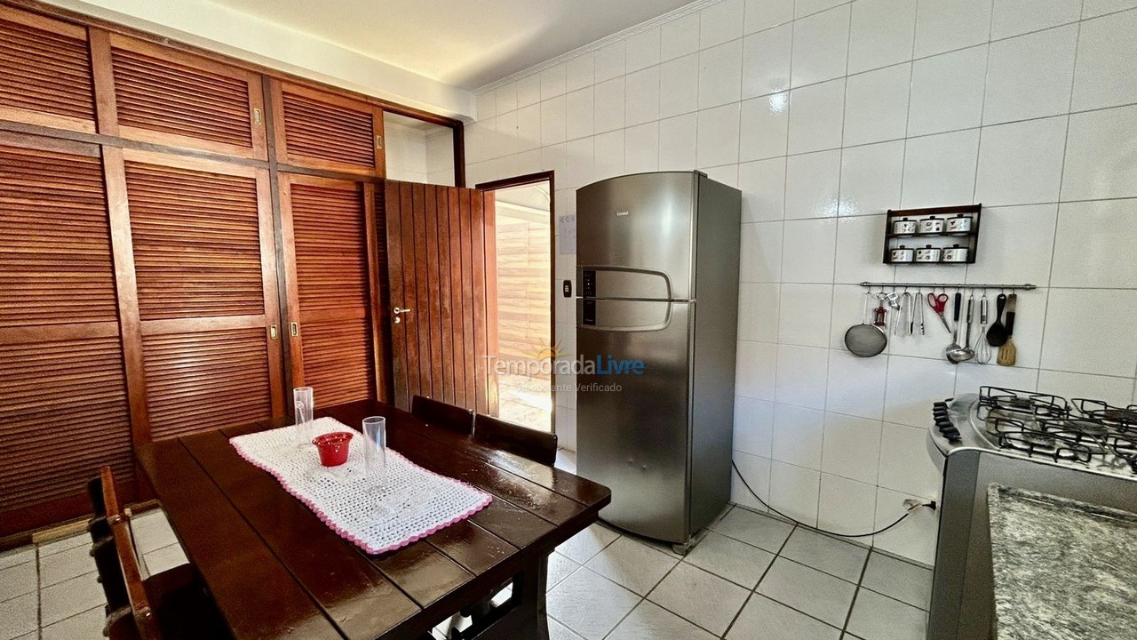 Casa para aluguel de temporada em Itanhaém (Praia do Satélite)