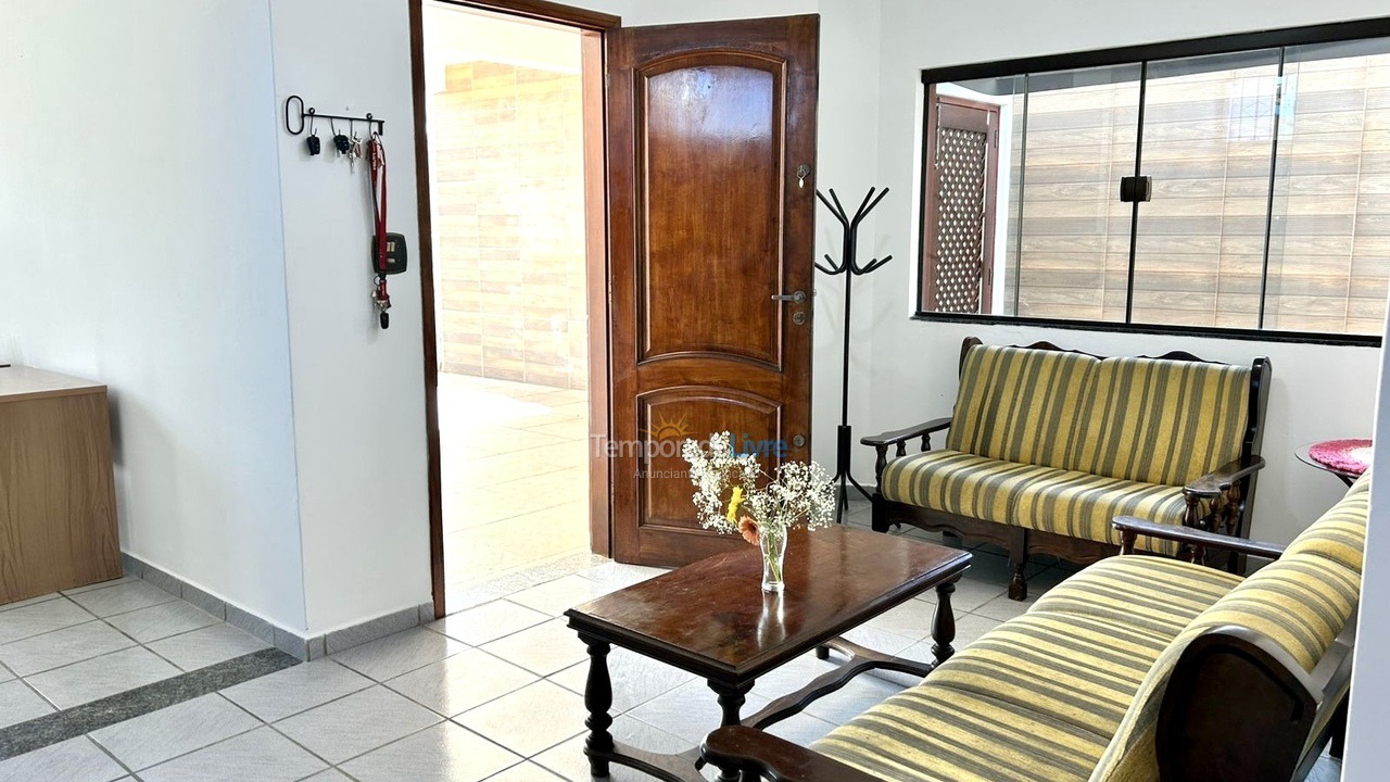 Casa para aluguel de temporada em Itanhaém (Praia do Satélite)