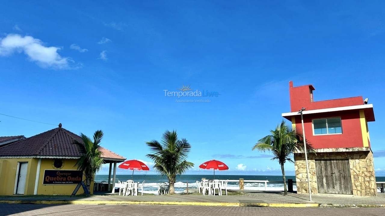 Casa para aluguel de temporada em Itanhaém (Praia do Satélite)