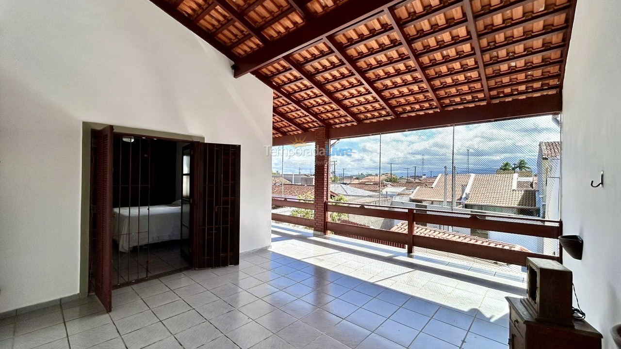 Casa para aluguel de temporada em Itanhaém (Praia do Satélite)