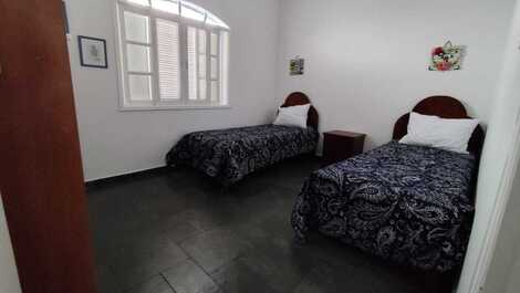 Quarto 1 piso térreo