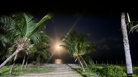 Praia a noite 