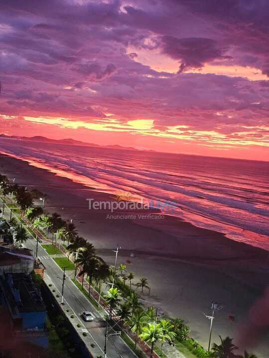 Apartment for vacation rental in Praia Grande (Jardim Real)