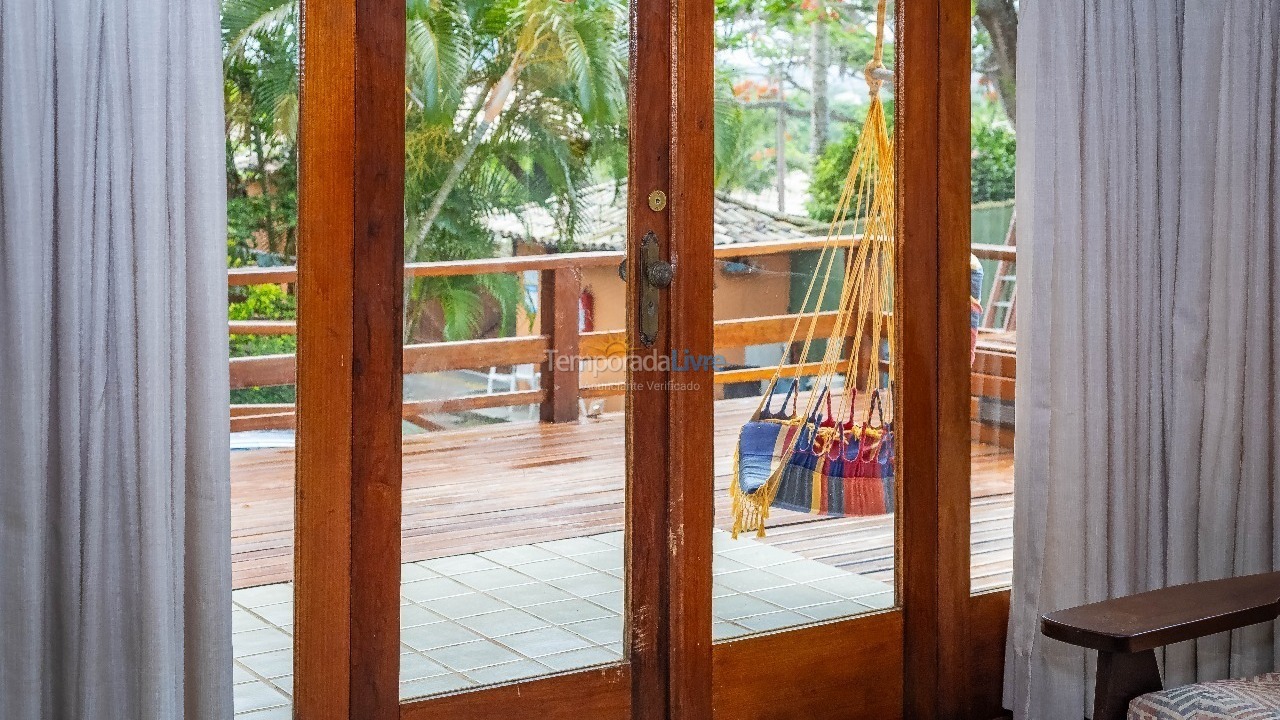 Casa para aluguel de temporada em Armação dos Búzios (Praia do Forno)