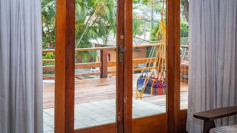 Casa na praia em Búzios c/piscina e churrasqueira com campo de futebol
