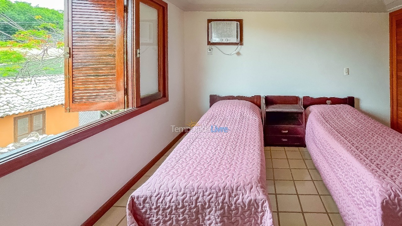 Casa para aluguel de temporada em Armação dos Búzios (Praia do Forno)