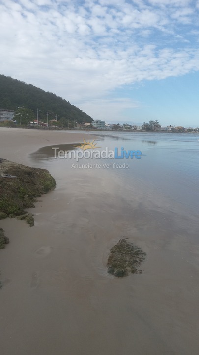Casa para aluguel de temporada em São Francisco do Sul (Enseada)