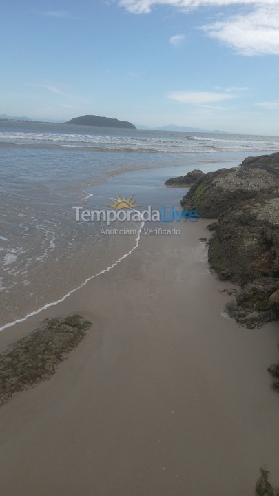 Casa para aluguel de temporada em São Francisco do Sul (Enseada)